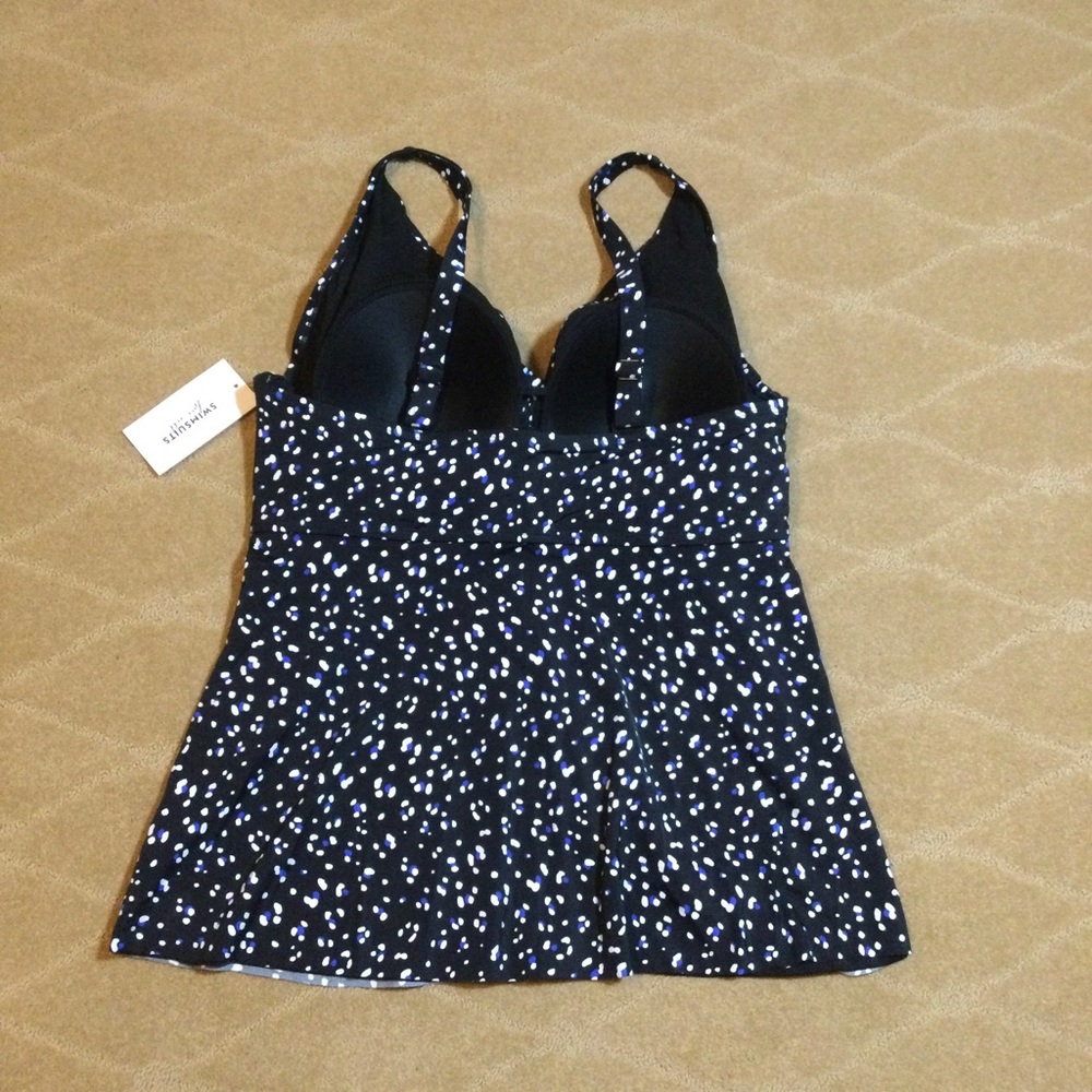 Swimsuits For All NWT V-Neck Twist Tankini Swim Top, 22 - Picture 5 of 9